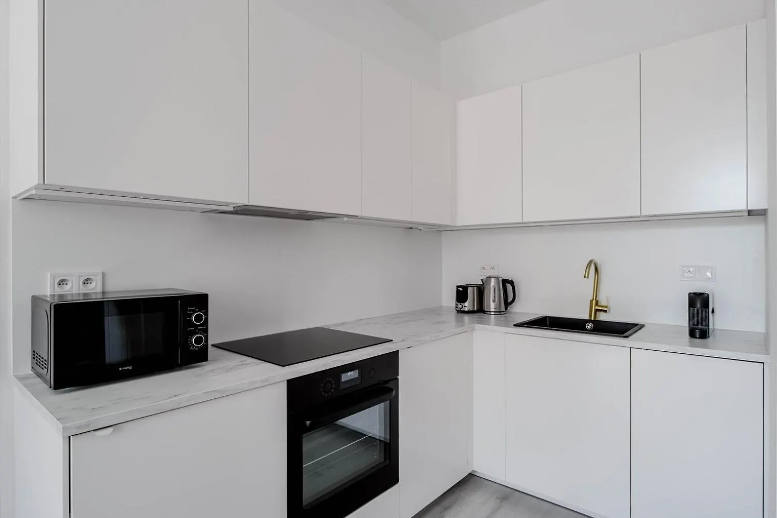 Blueground Vrsovice Furnished Dining Area Prg-13 Appartement Praag 0*,